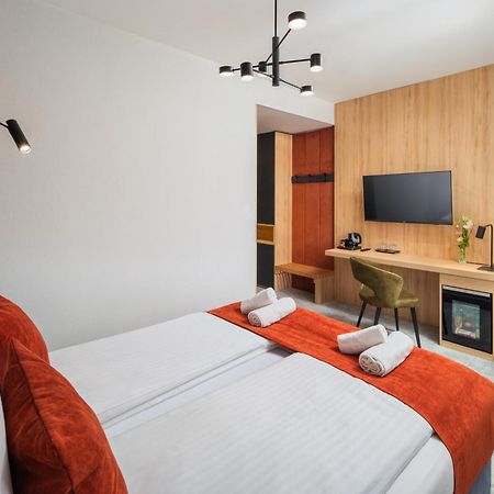 Sziget Hotel Nyíregyháza Esterno foto